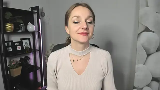 AliciaDesire online show from 23, 2, 2026