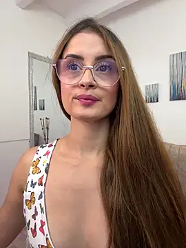 MiaaLoren online show from 11, 10, 2025