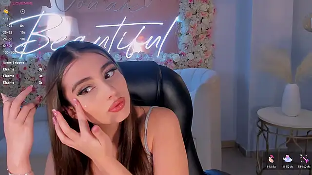 DolcieElliot online show from 11, 1, 2025