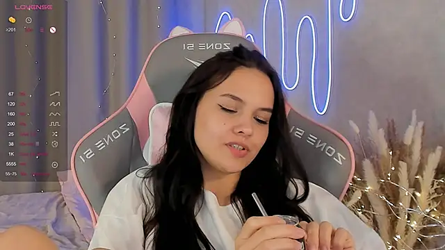  Sweetie  online show from 18, 2, 2025