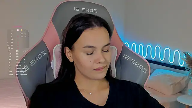  Sweetie  online show from 17, 9, 2025