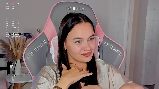  Sweetie  online show from 28, 9, 2025