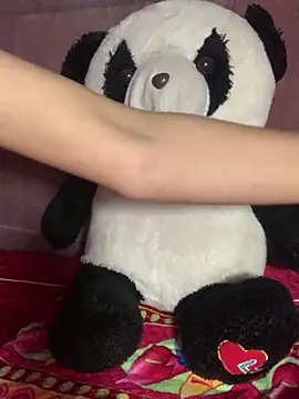 Asianmombigasss online show from 9, 11, 2025