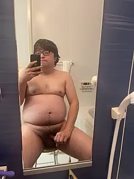 yuuki198912 online show from 2, 12, 2025