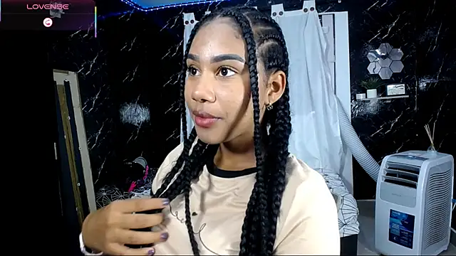 Hillary queen online show from 15, 10, 2025