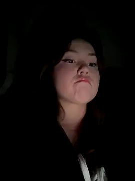 Peachy Dream online show from 7, 10, 2025