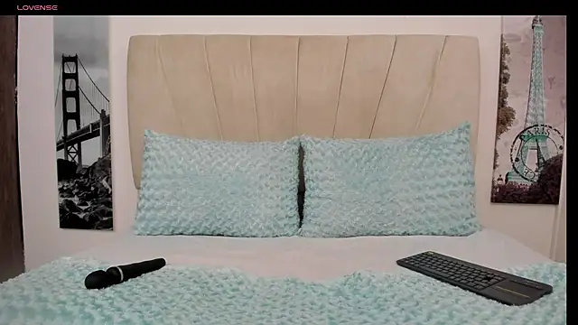 Snapshot of MartinaWestt chatting on 16, 1, 2025 MartinaWestt online show from 16, 1, 2025