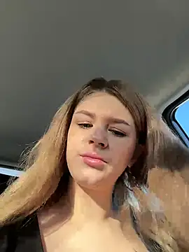 Snapshot of Love_Bri chatting on 21, 2, 2025 Love Bri online show from 21, 2, 2025