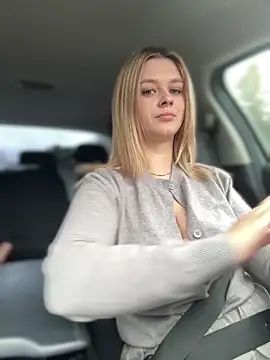 Love Bri online show from 15, 10, 2025