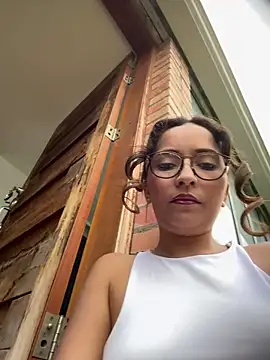 Snapshot of Penelope-Hot chatting on 22, 4, 2026 Penelope-Hot online show from 22, 4, 2026