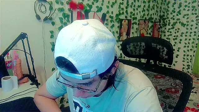 Snapshot of Andy_gray chatting on 21, 7, 2026 Andy gray online show from 21, 7, 2026