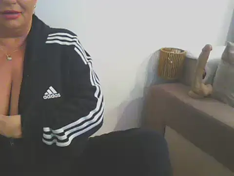 hotsierra4u online show from 14, 12, 2025