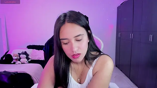 Tinylottie online show from 8, 10, 2025