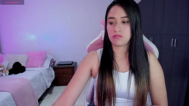 Tinylottie online show from 18, 10, 2025