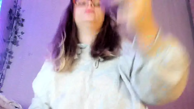 Snapshot of Seductive_She_Wolf chatting on 7, 5, 2026 Seductive She Wolf online show from 7, 5, 2026