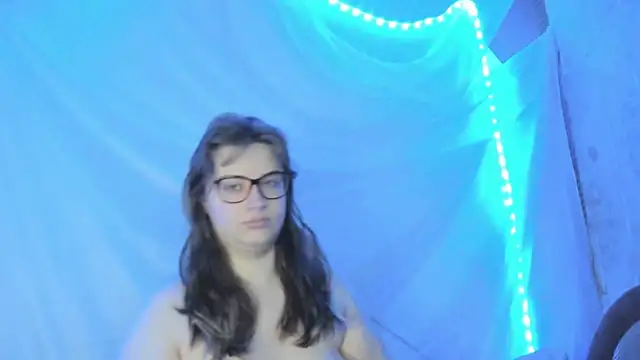 Snapshot of Seductive_She_Wolf chatting on 17, 5, 2026 Seductive She Wolf online show from 17, 5, 2026