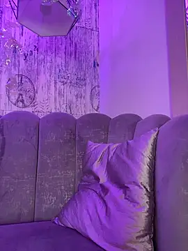 AbyThompson online show from 20, 11, 2025