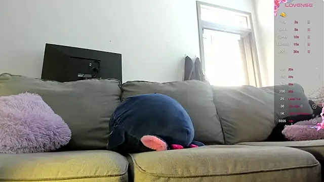 Snapshot of soonamii chatting on 4, 3, 2025 soonamii online show from 4, 3, 2025