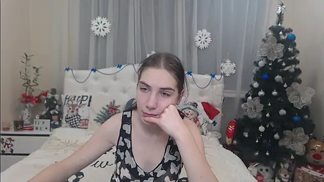 Snapshot of NikaStark_ chatting on 5, 1, 2025 NikaStark online show from 5, 1, 2025