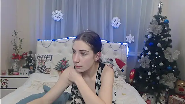 Snapshot of NikaStark_ chatting on 6, 1, 2025 NikaStark online show from 6, 1, 2025