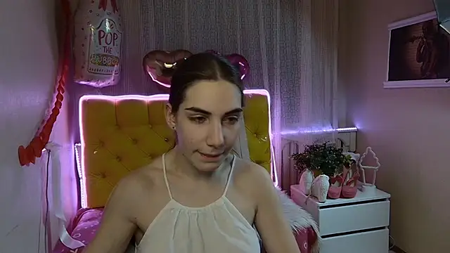 Snapshot of NikaStark_ chatting on 1, 3, 2025 NikaStark online show from 1, 3, 2025