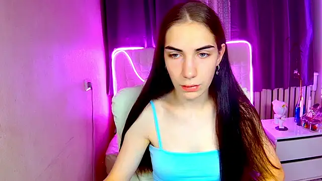 Snapshot of NikaStark_ chatting on 9, 9, 2025 NikaStark online show from 9, 9, 2025