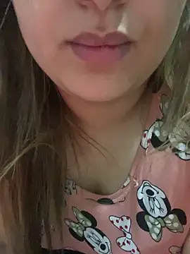 yassminsexy22 online show from 15, 2, 2026