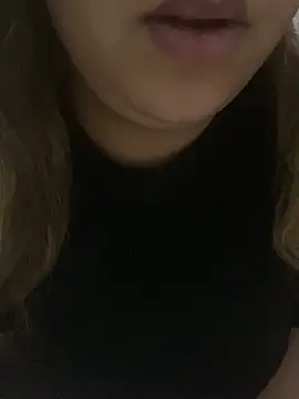 yassminsexy22 online show from 26, 3, 2026