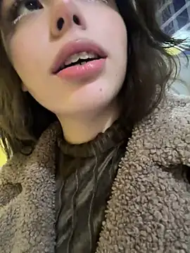 pantyless online show from 26, 1, 2025