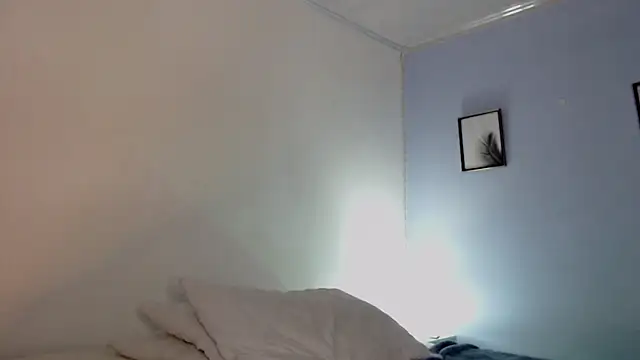 SophiaJoliebm online show from 8, 3, 2025