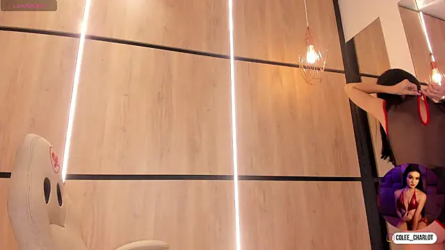 Snapshot of charlotte_colee chatting on 30, 10, 2025 charlotte colee online show from 30, 10, 2025