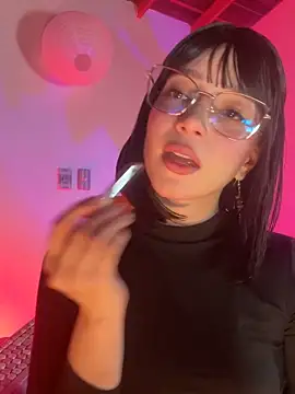 sweeet peach online show from 18, 3, 2026