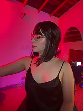 sweeet peach online show from 18, 7, 2026