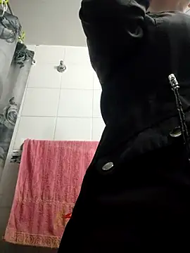 catalinamommyx online show from 14, 10, 2025