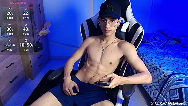 Angelligth online show from 25, 2, 2026