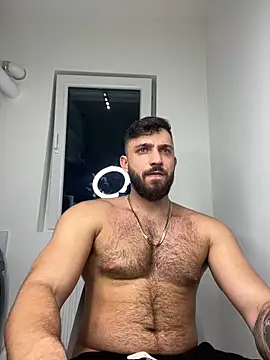 LoveIsBlind  online show from 8, 12, 2024