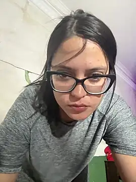 Snapshot of Karla-sexy01 chatting on 17, 2, 2025 Karla-sexy01 online show from 17, 2, 2025