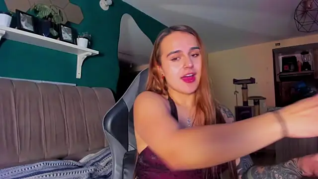 Snapshot of evy_orange1 chatting on 29, 7, 2026 evy orange1 online show from 29, 7, 2026