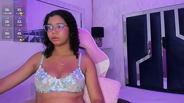 MilaHall  online show from 13, 11, 2025