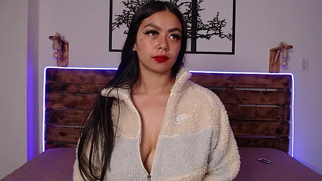 miaa saenz1 online show from 4, 1, 2025