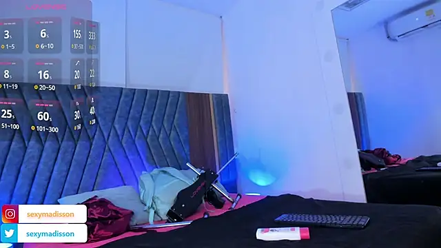 MADISSONLOVE  online show from 5, 2, 2025