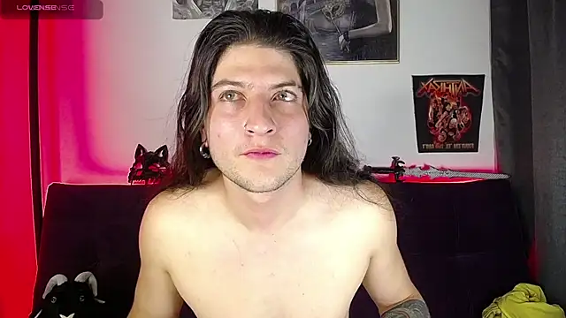 Snapshot of blckwolf_6 chatting on 14, 1, 2025 blckwolf 6 online show from 14, 1, 2025