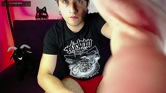 Snapshot of blckwolf_6 chatting on 12, 3, 2025 blckwolf 6 online show from 12, 3, 2025