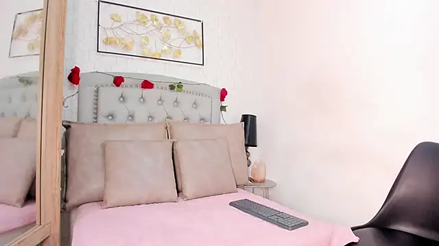 Snapshot of Katalella_murillo chatting on 28, 2, 2025 Katalella murillo online show from 28, 2, 2025