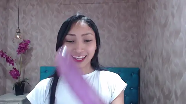 Snapshot of MadelineDoll chatting on 21, 1, 2025 MadelineDoll online show from 21, 1, 2025