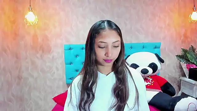 MadelineDoll online show from 25, 3, 2026