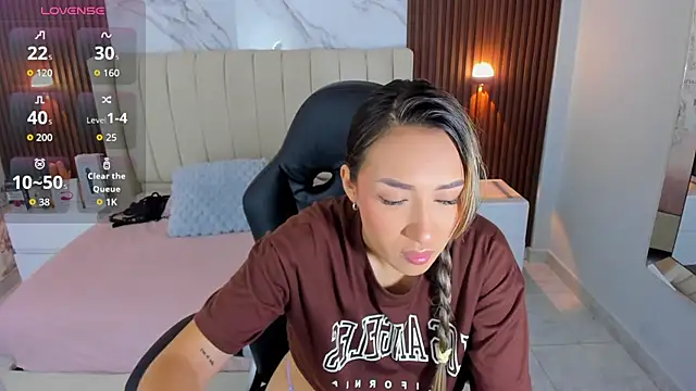 Snapshot of CAMILAGRAY chatting on 22, 7, 2026 CAMILAGRAY online show from 22, 7, 2026