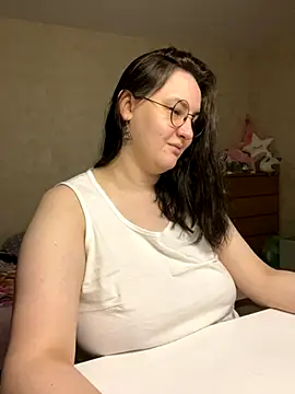 hungry1bunny online show from 3, 11, 2025