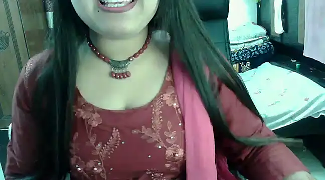 SweetGirlRani143 online show from 24, 1, 2025