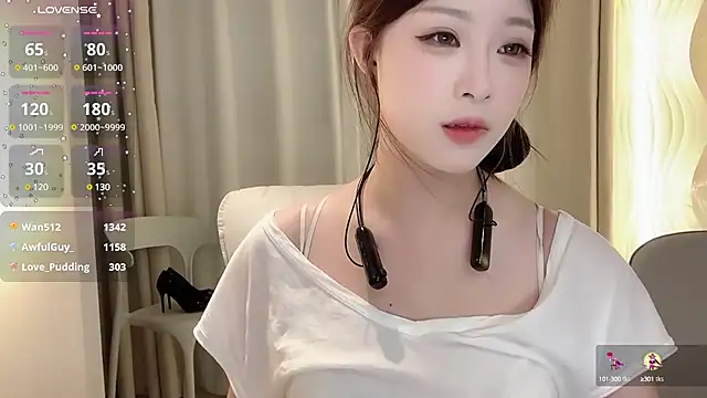 zhuzhu-520- online show from 8, 12, 2024